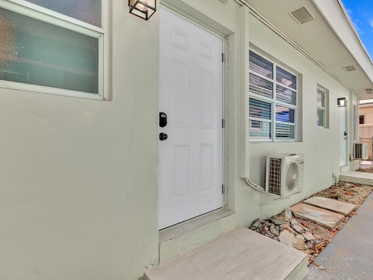 Appartamento Dania Beach Holiday Retreat International Airport Esterno foto