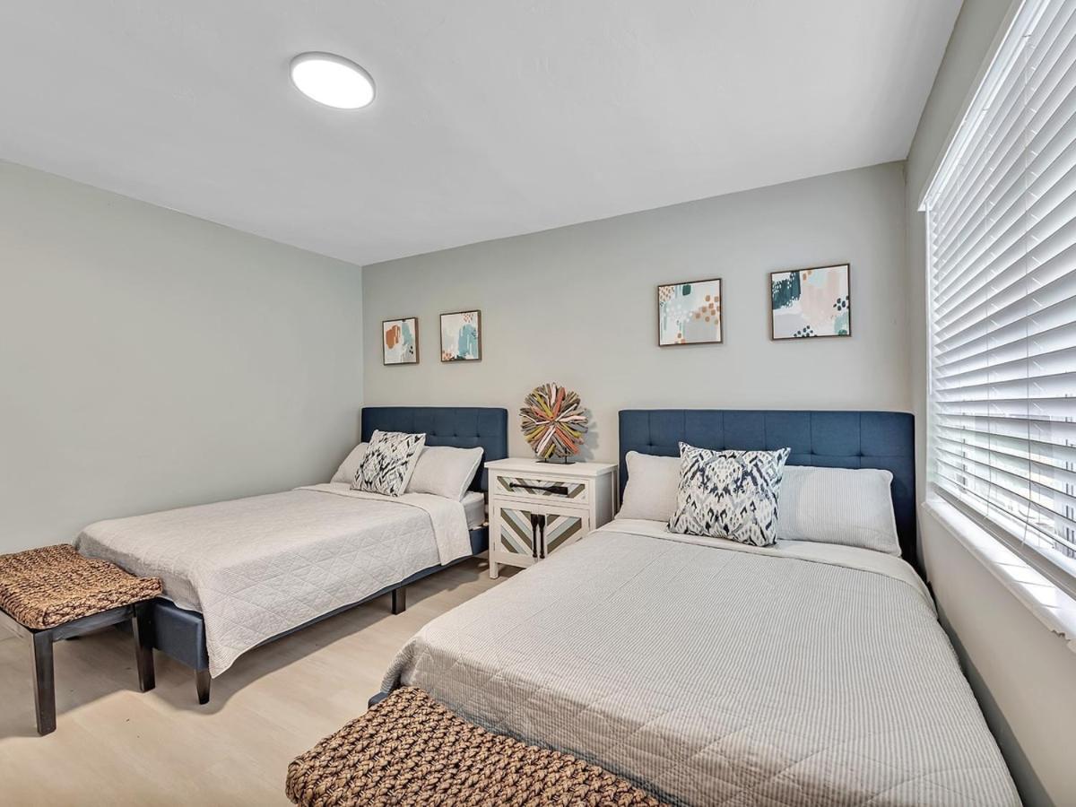 Appartamento Dania Beach Holiday Retreat International Airport Esterno foto